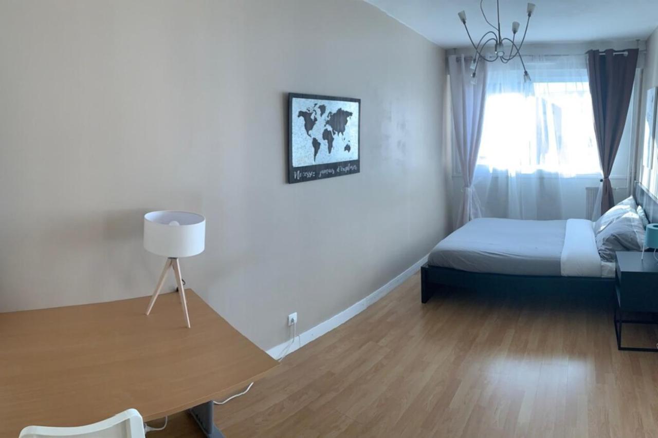 Le Richelieu Comfortable 1 Bedroom Apartment Gratte-Ciel District Віллербанн Екстер'єр фото